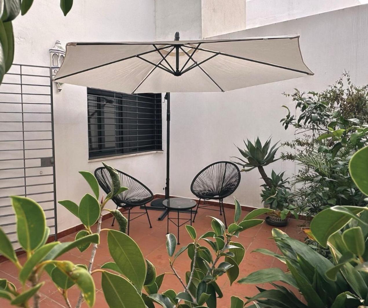 Apartamento-Pension El Trianero Junto Al Rio Seville Ngoại thất bức ảnh